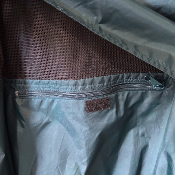 Stormtech Vintage Windbreaker Green Size M-L - Picture 7 of 11